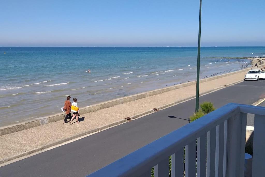 Vue Exceptionnelle En Front De Mer, 8 Personnes Ver-sur-Mer Buitenkant foto