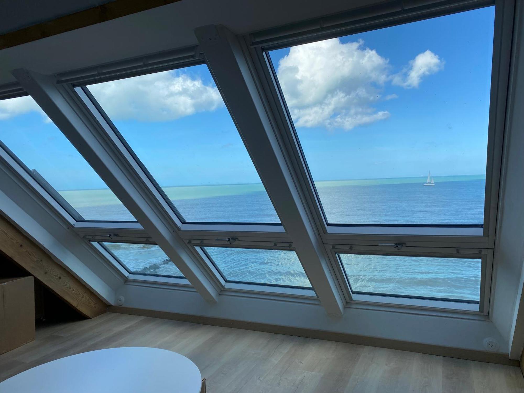Vue Exceptionnelle En Front De Mer, 8 Personnes Ver-sur-Mer Buitenkant foto